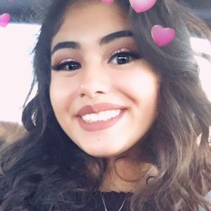 Meet your Posher, Vanessa